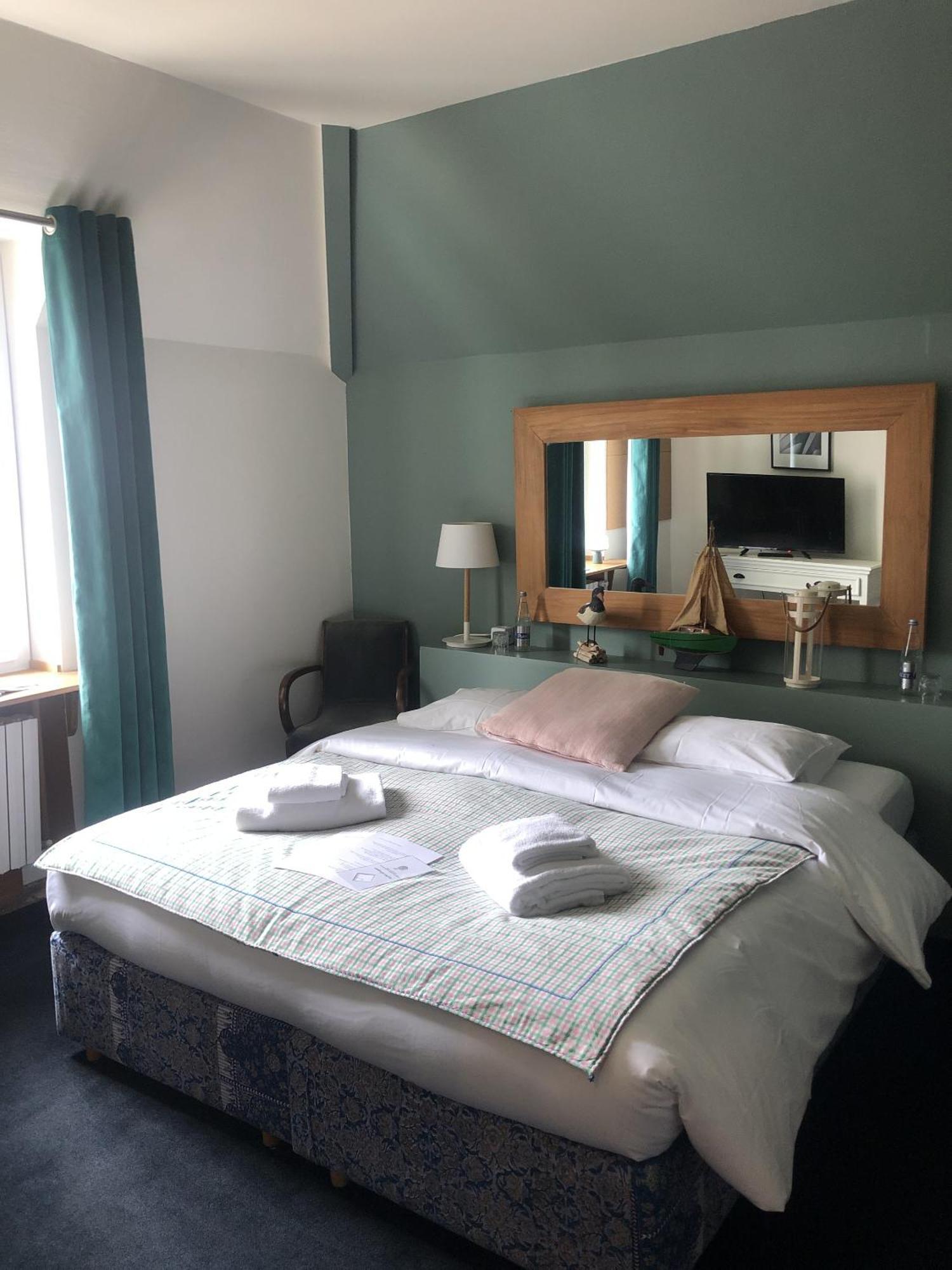 Hotel De La Houle Saint-Briac-sur-Mer Room photo